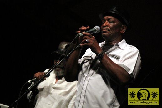 The Melodians (Jam) with The Magic Touch 20. This Is Ska Festival - Wasserburg, Rosslau 25. Juni 2016 (40).JPG